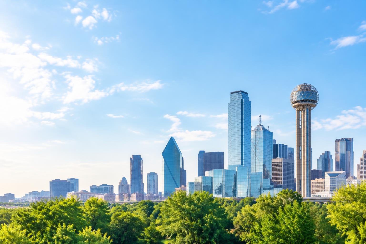 Vista de Dallas con la Reunion Tower